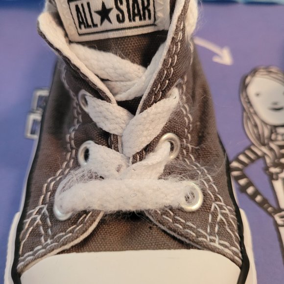 Converse All Star Girls Excellent condition size 7 - Picture 5 of 6